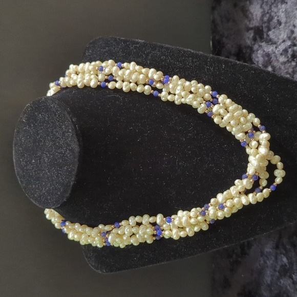 Unbranded 5-Strand Faux Pearl Beaded Necklace - Picture 1 of 5